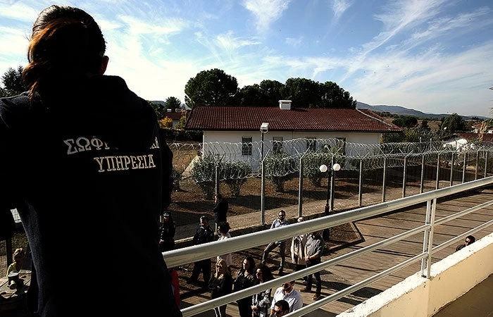 Νέος Ποινικός Κώδικας: Ευνοϊκότερος για συγκρότηση τρομοκρατικής οργάνωσης – Φυλακή στο …σπίτι τους, οι πολυϊσοβίτες